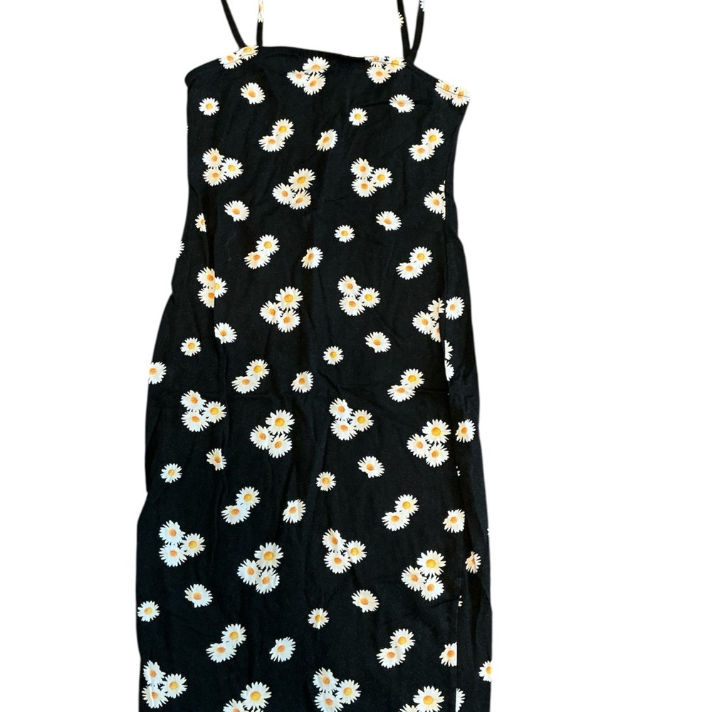 🩷Rue21 Black and White Spaghetti Strap Sundress